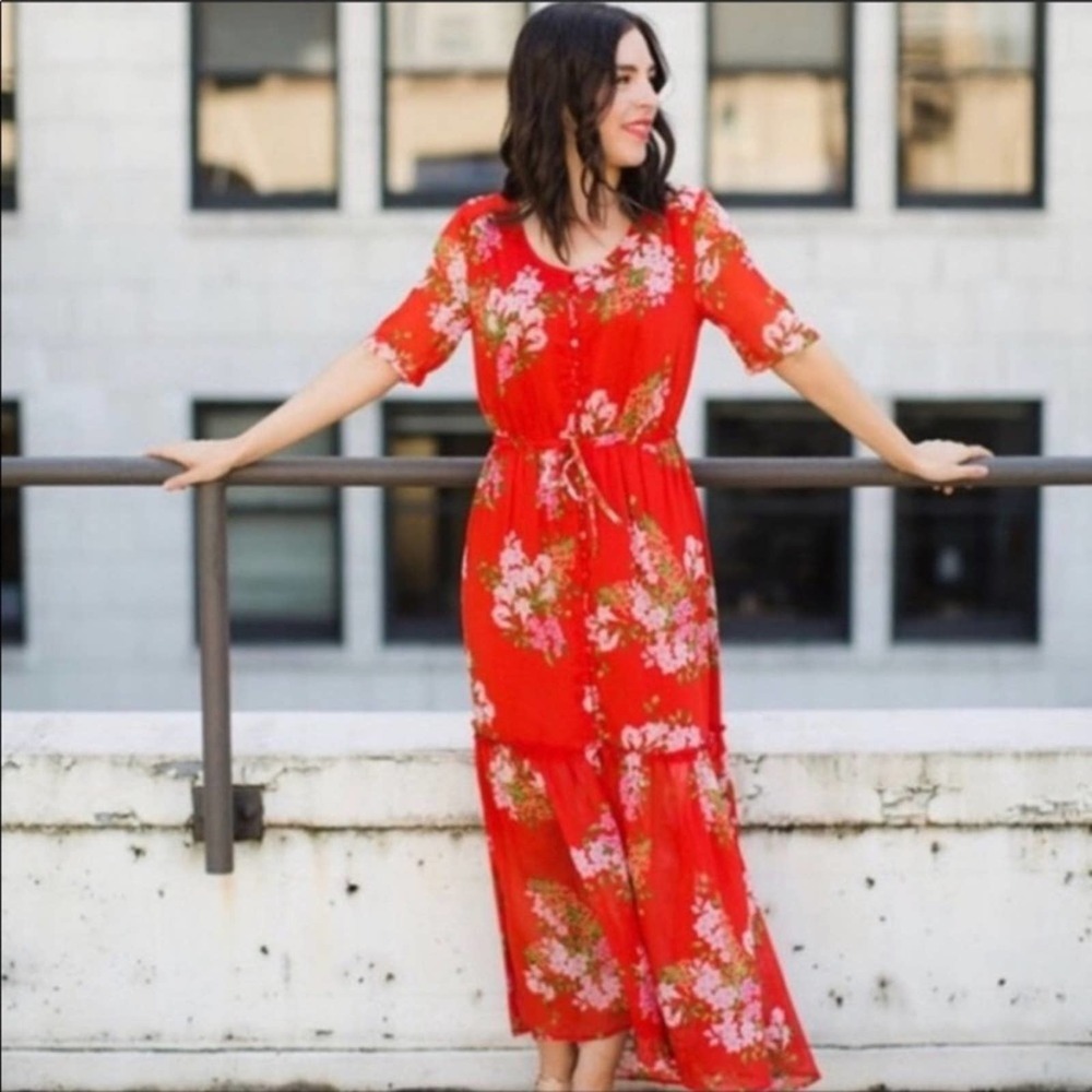 Who What Wear Red Floral Maxi Dress